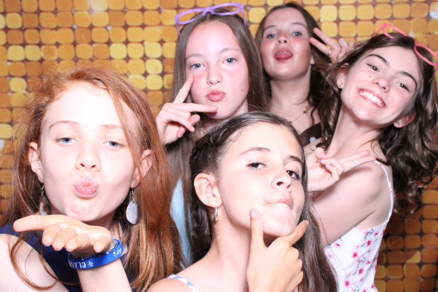 Open Air Photo Booth for Year 12 Farewell Nights: Why Fast Prints Matter