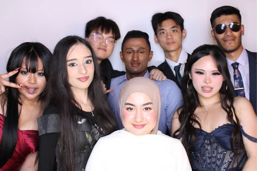 Open Air Photo Booth Overlay Design for Sydney School Formals: Matching Your Year Group Colours, Not Just Your Theme